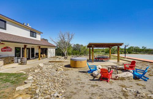 Hot Tub and Fire Pit Possum Kingdom Lake Retreat! - Foto 26