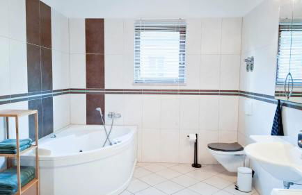 Parkresidenz Maria - 160 m2 - Whirlpool - Terrasse - Exklusiv am Goethepark - Foto 10