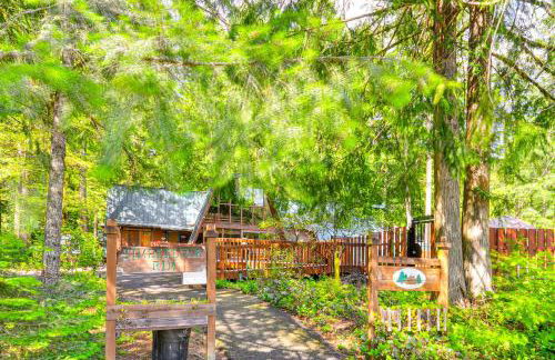 Steps to River! Rhododendron Family Retreat - Foto 27