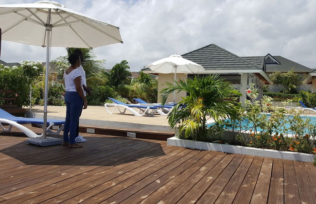 Ocho Rios Villa at Coolshade III - Photo 48