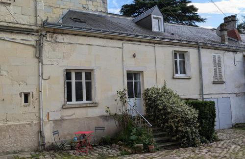 T2 Au pied du château sans vis à vis - Foto 23