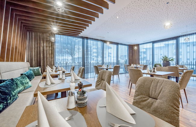 Summit Seefeld - Photo 49