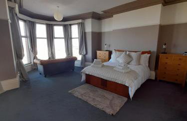 Comfortable family home with amazing Seaviews - Foto 30