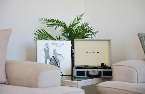 Hot Tub With A View - Christchurch Harbour - Photo 11