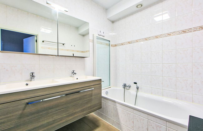 2 bedroom Apartment in Bredene with terrace - Photo 7