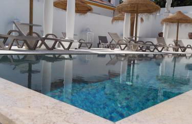 HOTEL S - ALOJAMENTO LOCAL - Foto 1