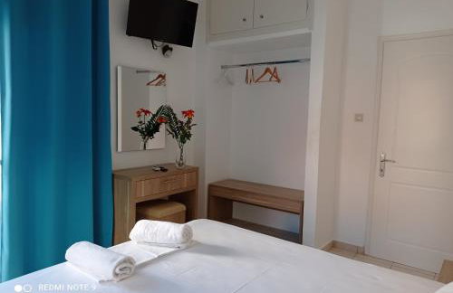 KELLY APARTMENTS - Photo 7