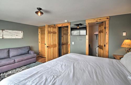 Slopeside Burke Mtn Condo with Amenity Access! - Foto 14