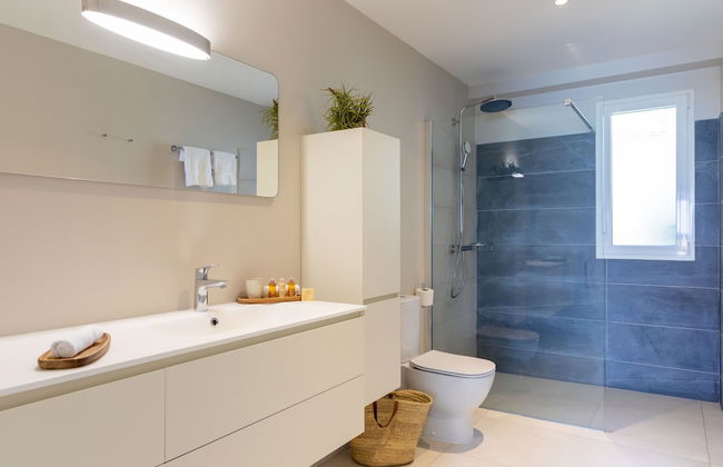 Eden Roc Villas - Photo 43