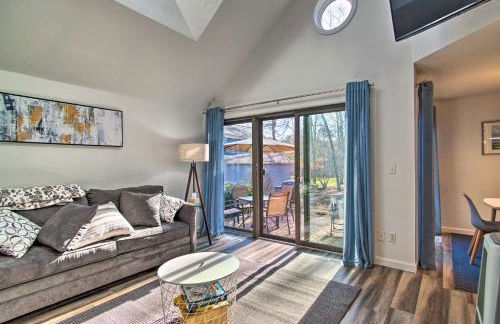 Bright, Coastal Mashpee Condo Near the Commons - Foto 6