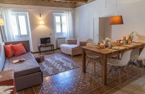 Leontine Home in Mondaino by Yohome - Foto 8