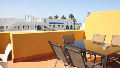 Ático dúplex 2 linea de playa en La Antilla - Foto 3