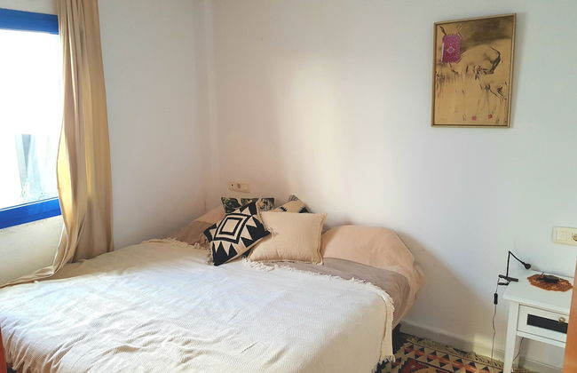 Beach House with Balcony and beach view - Photo 2