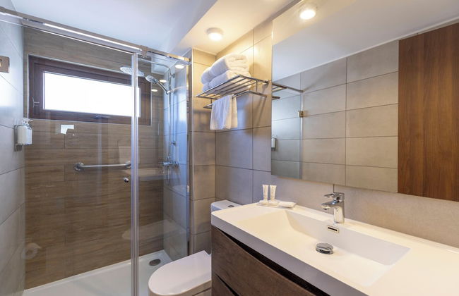 The Place - Photo 61