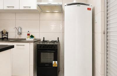 AmazHost - Casa Rosa com Split, Wi-Fi 700 Mb e Água Quente - Foto 4