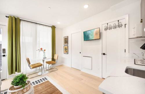 Brand New Eastlake Studio - SLU UW Shops & Eats - Foto 7