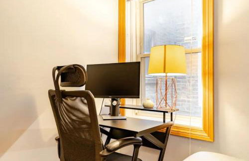 2 Bed Apt w/ Office, Free Parking, Near Wrigley - Foto 3