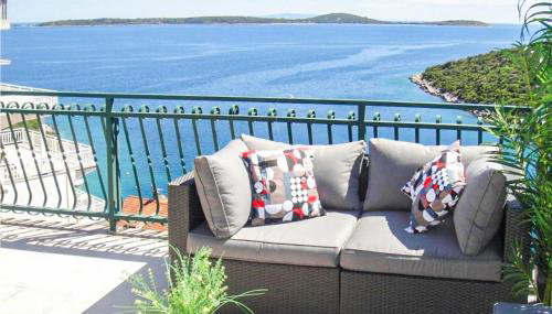 Wonderful Visinisce Apartments With Terrace and Sea Views - Foto 2