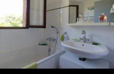 Villa privée dans un cadre verdoyant , piscine et grand jardin - Foto 14