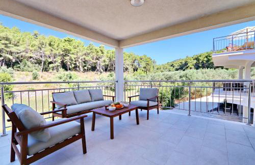 Villa Green Bay Apartments - Photo 22