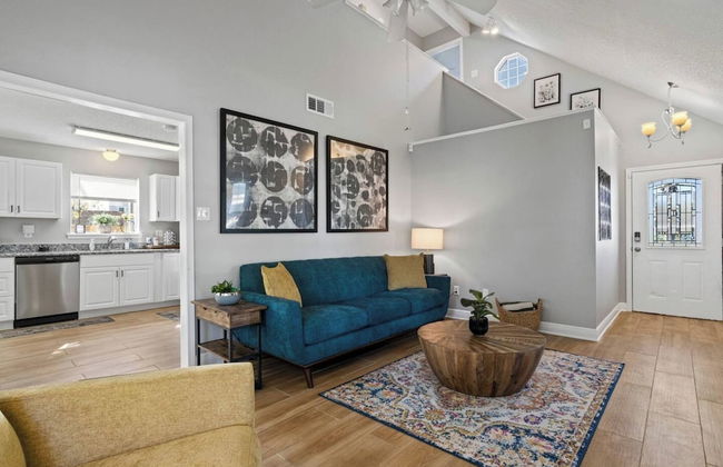 Cozy Condo with Spacious Patio - Foto 14