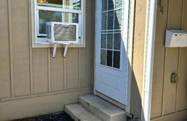 Monet Studio - Photo 9