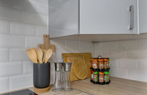 Ochill View Apartment by Stirling Train Station - Photo 18