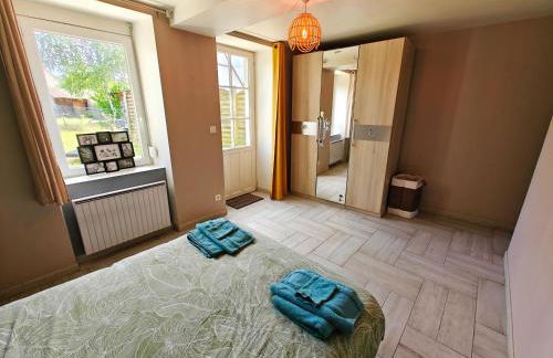 Maison de plain-pied avec un grand jardin - Photo 15