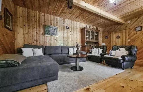 5 Bedroom Cozy Home In Sertic Poljana - Foto 4