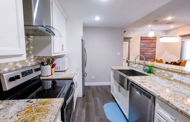 3Bdrm 3.5Bath 7Beds - NRG GRB MM-Park - Foto 28