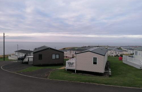 3-Bed Lodge with SeaView-Fireplace-Garden-FreeP - Photo 23