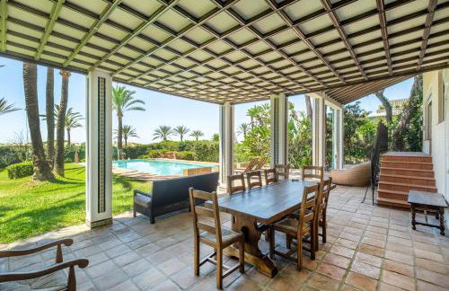 Beachfront Andalusian Villa - Foto 5