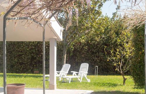 Cicale relaxing home - aria condizionata, parcheggio, giardino - Photo 10