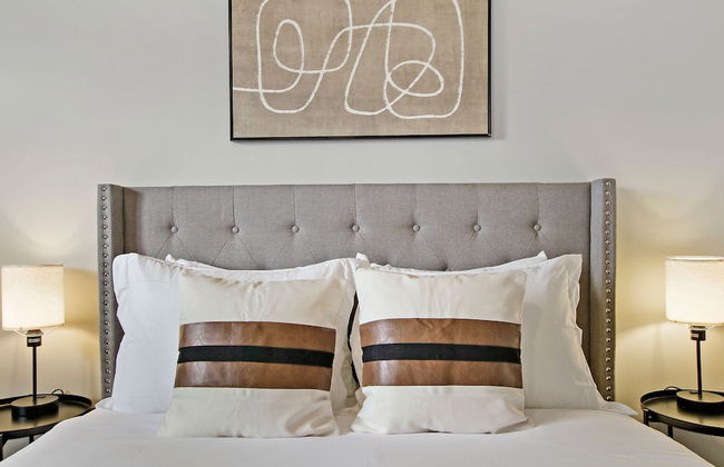 Posh 1BR Apartment in Arlington Heights - Foto 4