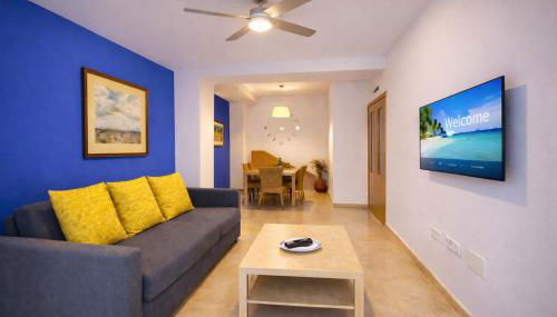 Apto T Patio Sevillano - Garaje privado con carga eléctrica - Photo 4