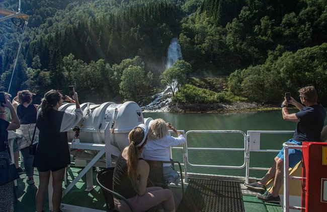 Guided Fjord & Glacier Tour - From BERGEN - Photo 24