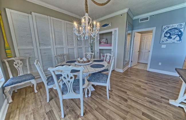 Cozy Oceanfront Condo with Beachside Pool - Unit 1602 by RedAwning - Foto 20