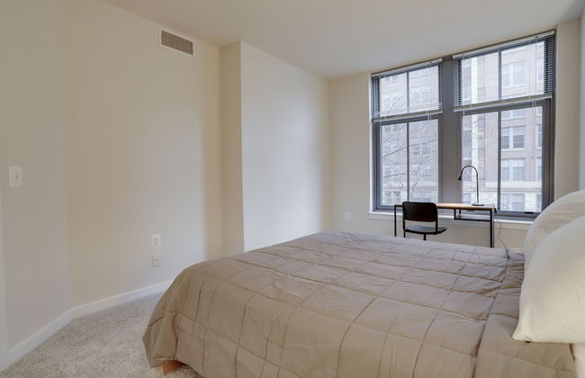 Great Business Condo at Pentagon City - Photo 9