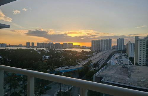 Beach Studio with City View - Foto 1