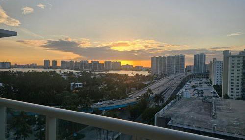 Beach Studio with City View - Foto 1