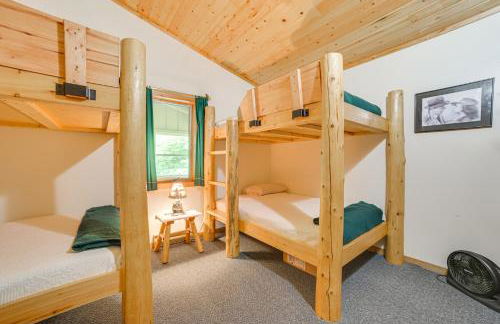 Michigan Retreat on 10 Acres Hike, Fish and Explore - Foto 17