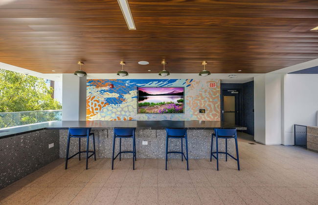 Luxury 3BR Hollywood Sign View by Oneluxstay - Photo 55