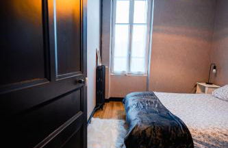 La maison Janisse - gîte en centre-ville avec jardin - Foto 23