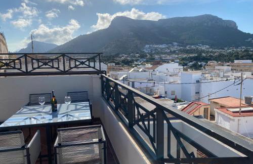 Apartment with solarium/terrace. - Foto 35