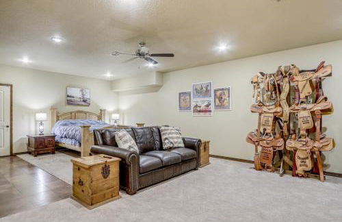 Neosho Home on 90 Acres with Private Pool and Fire Pit - Foto 18