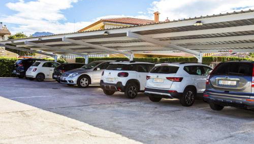 Holiday Home Haus mit privatem Pool- Garten und privatem Parkplatz by Interhome - Photo 2