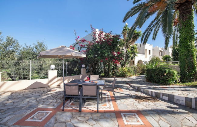 Hotel Castle Suites - Photo 34