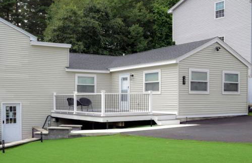 Lake Access 4 Bed 3 Bath HOT TUB - Foto 1