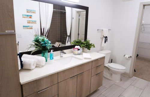 Seaside Retreat 1BD Lux King in Southeast Jax - Foto 23