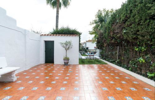 BeHouse Mairena - Photo 23